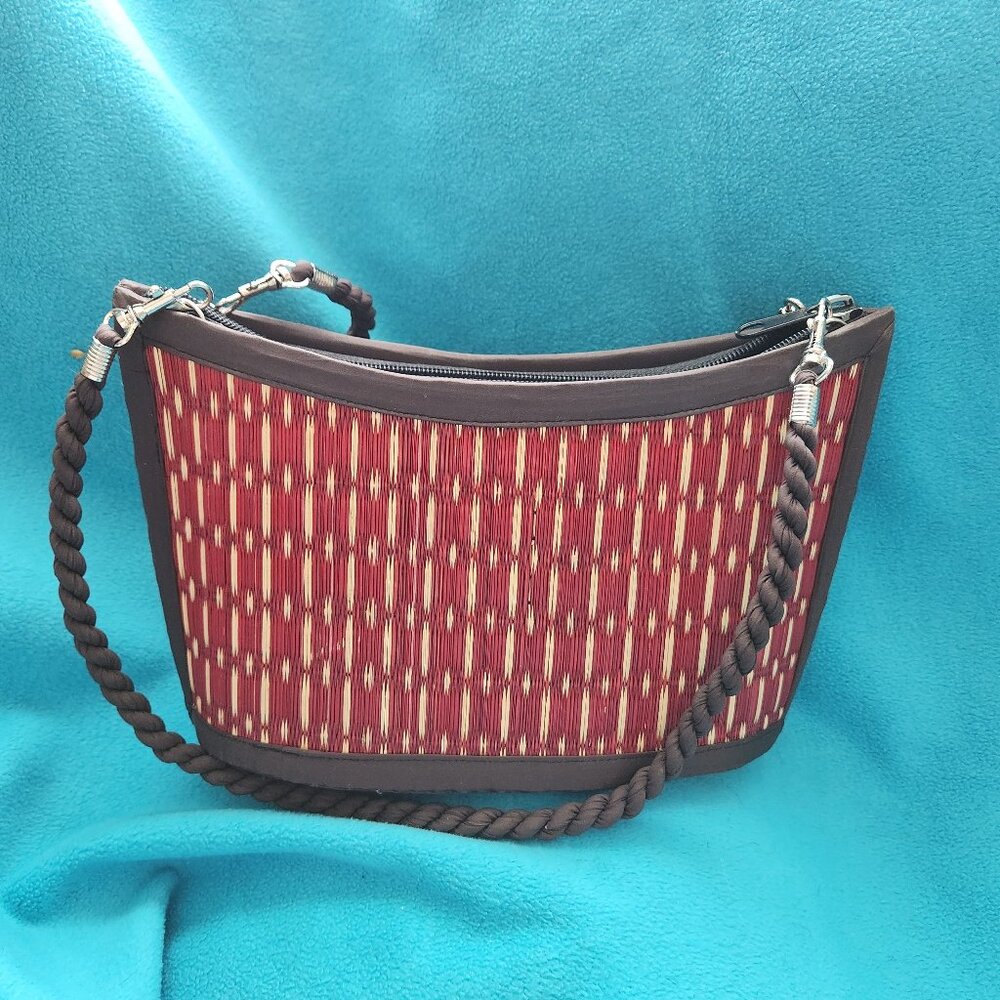 Adorable lined handbag/purse, from Baskets of Cambodia!